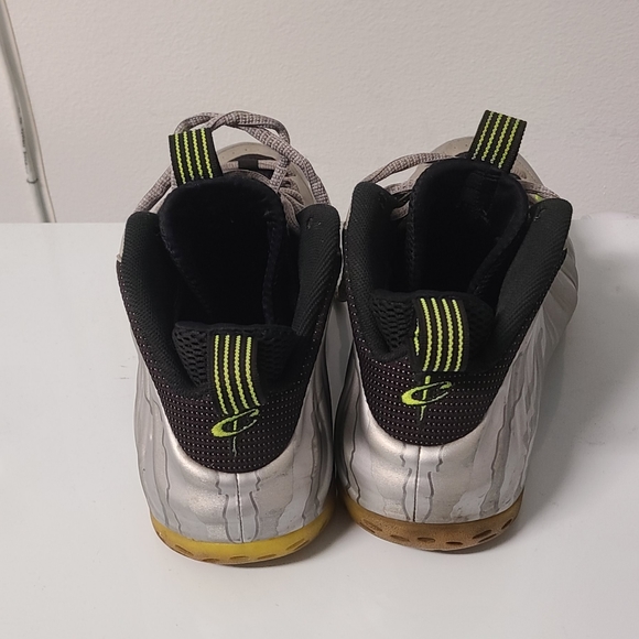 Nike Air Foamposite OneSilver Volt Camo - Picture 3 of 3